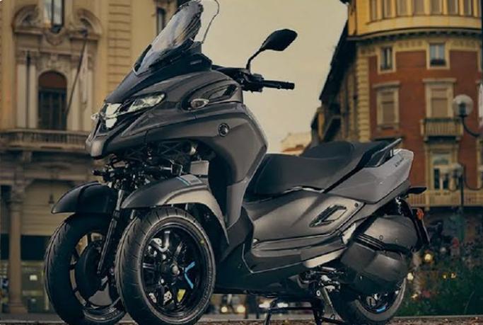 Skutik Premium Harga Ratusan Juta, Yamaha Tricity 300 2024 hadirkan Fitur Futuristik Mewah