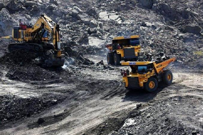 Di Sumatera Ada 3 Daerah yang Memiliki Potensi Harta Karun Emas Hitam Terbesar, di Sini Lokasinya