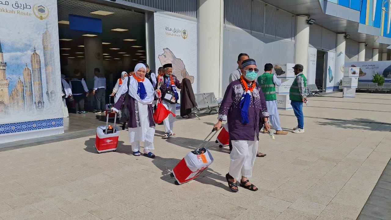 Alhamdulillah, 7.200 Jemaah Haji Indonesia Gelombang Pertama Tiba di Madinah 