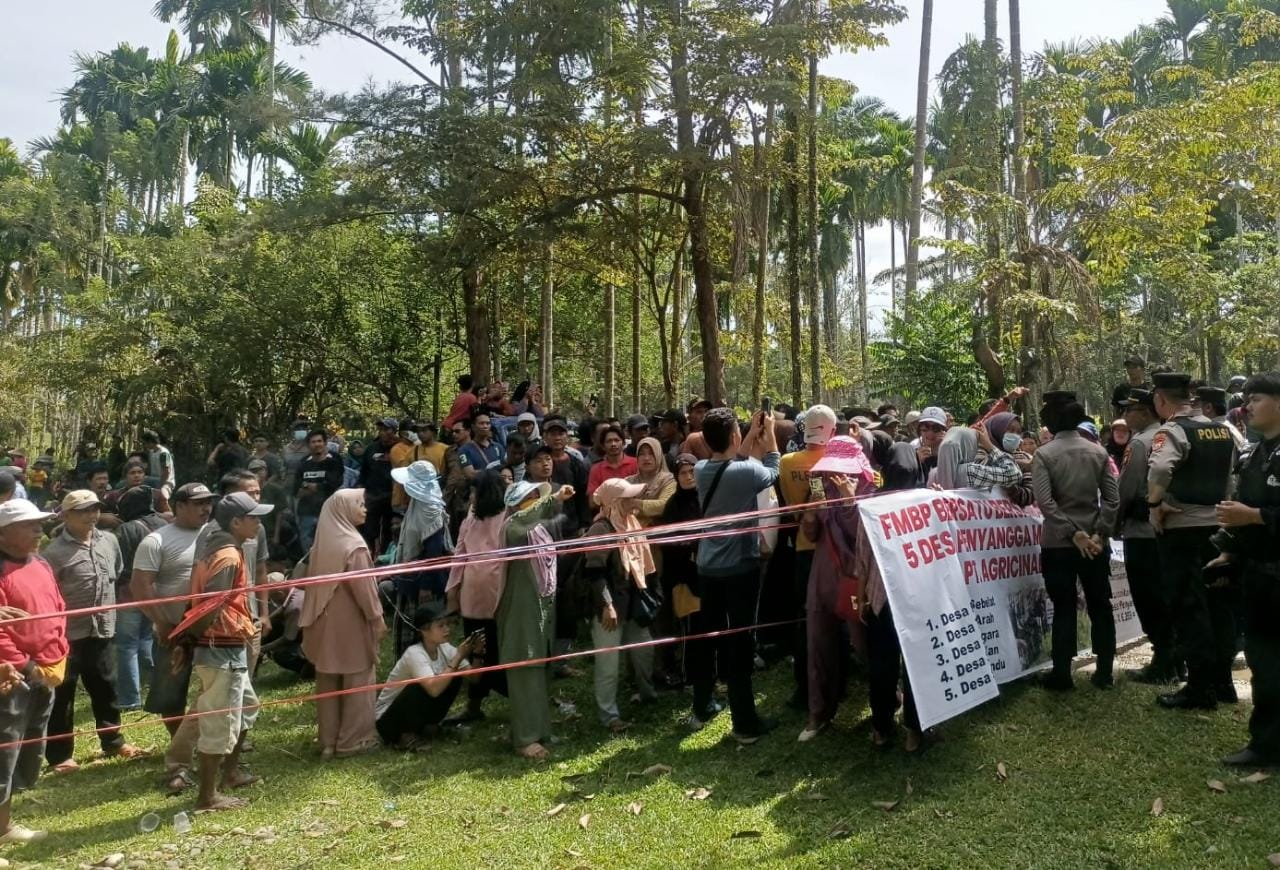 PT Agricinal Digeruduk Ratusan Massa dari 5 Desa Penyangga, Ini yang Diminta