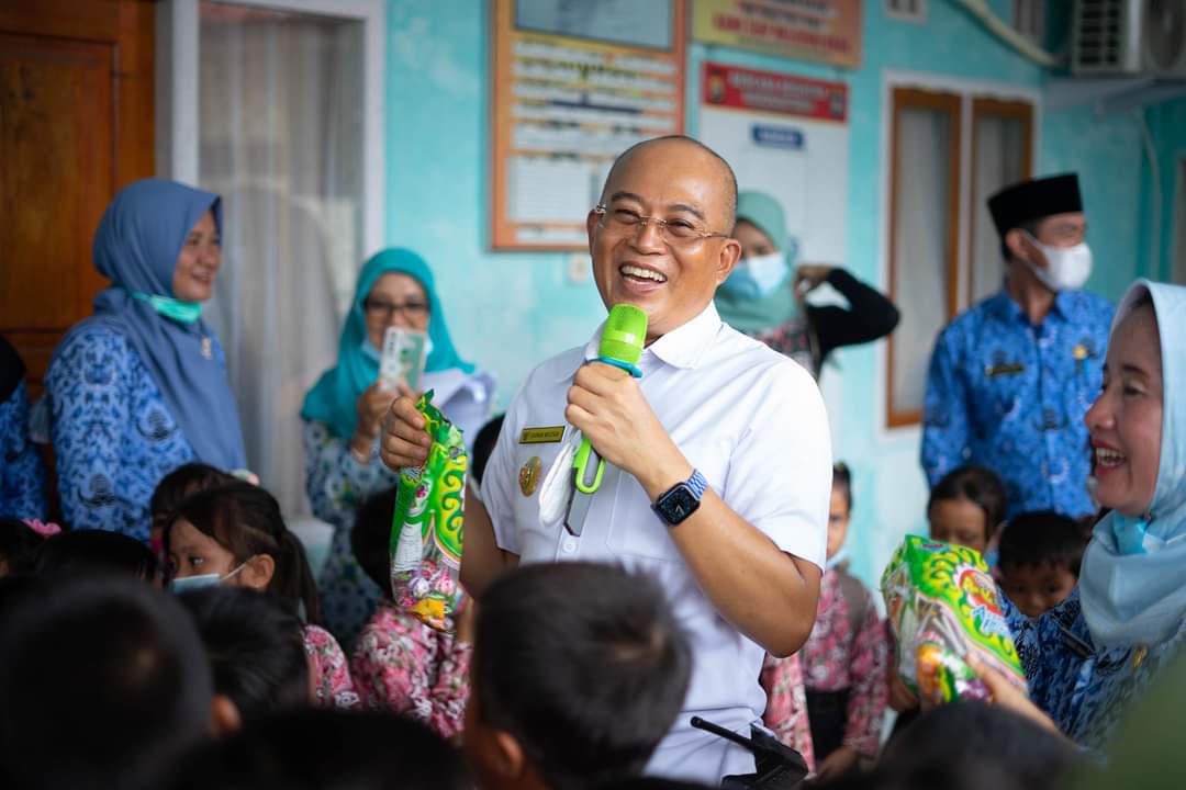 Presiden Mau Datang, Bupati Gusnan akan Sampaikan Persoalan Lapangan Terbang 