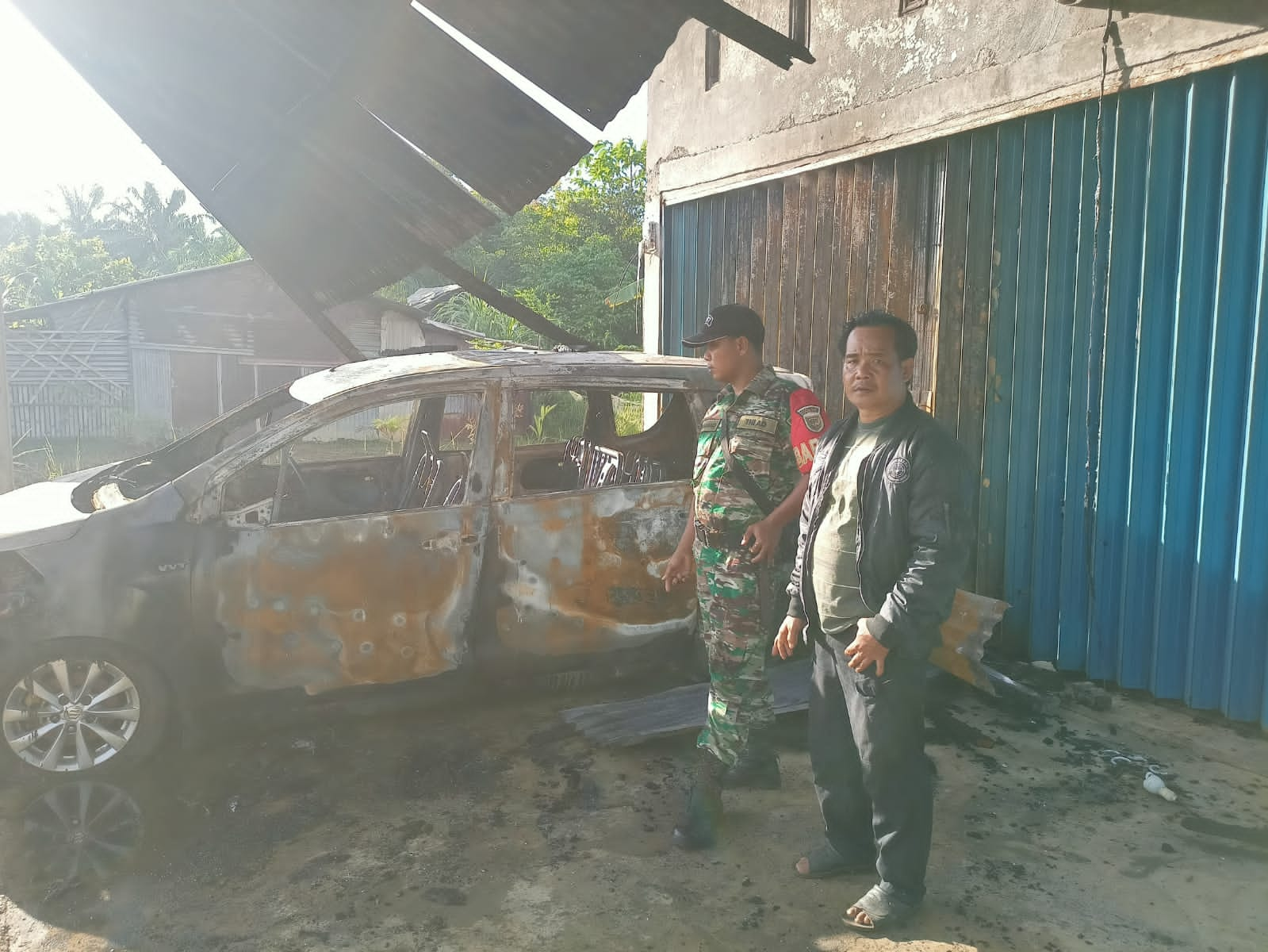 Mobil Ertiga Warga Bengkulu Tengah Diduga Dibakar OTD