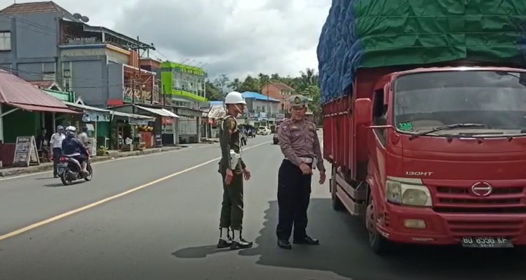 Selain Kendaraan Knalpot Brong,  Mobil ODOL Tidak Luput Dari polisi