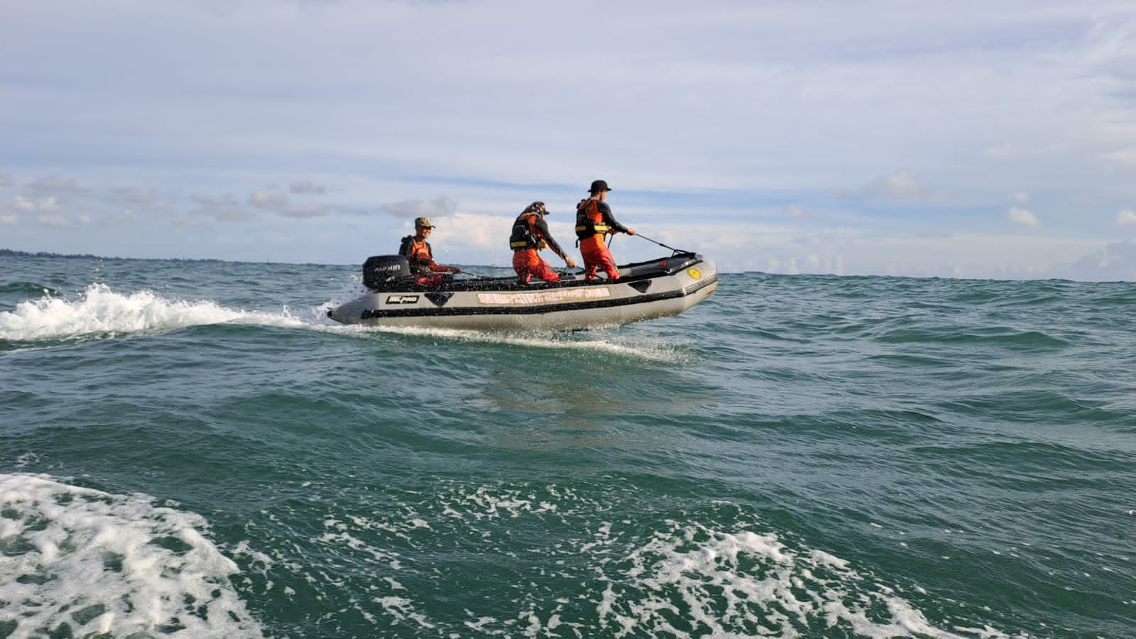 Sudah Dua Hari 1 Korban Tenggelam di Pantai Panjang Belum Ditemukan