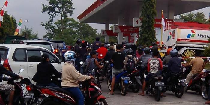 Revisi Perpres 191 2014 Segera Rampung, Ini Daftar Mobil dan Motor yang Bakal Dilarang ‘Tenggak’ Pertalite