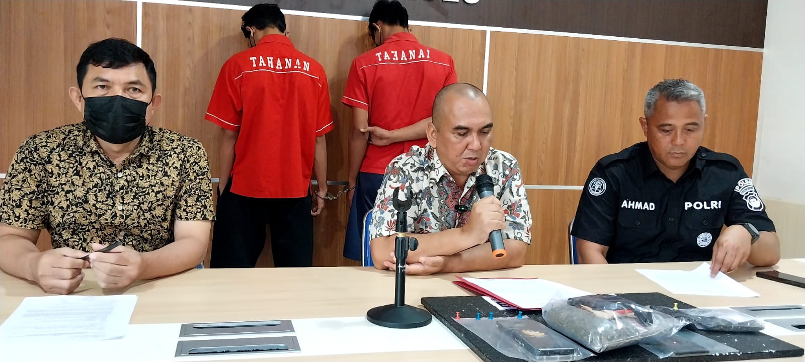 Nyambi Jadi Kurir Ganja, Pedagang Kasur Ditangkap, Upahnya Rp 100 Ribu hingga 1 Juta 