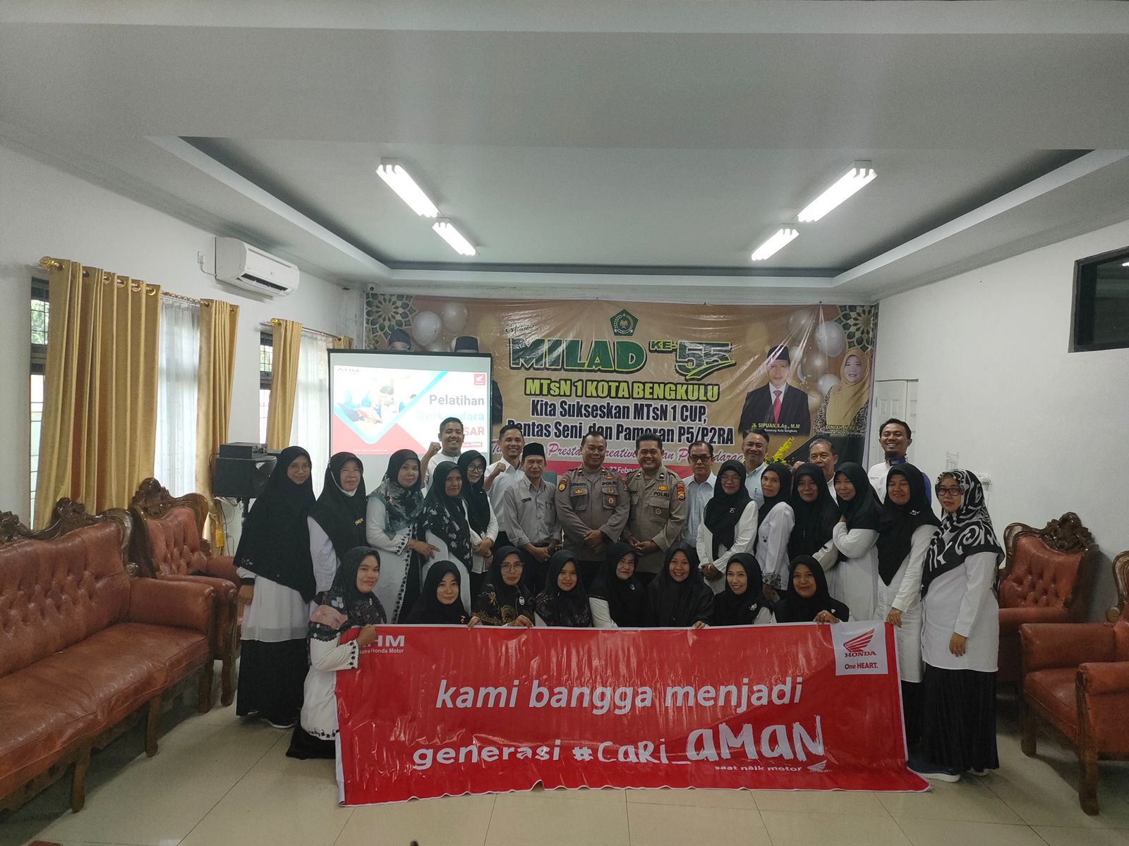 Astra Motor Bengkulu Beri Edukasi Safety Riding di MTS 1 Kota Bengkulu