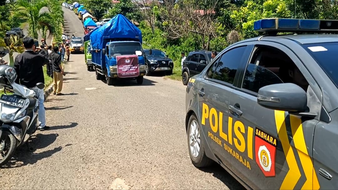 Tiga Hari Jelang Pencoblosan, KPU Seluma Mulai Distribusikan Logistik Pemilu