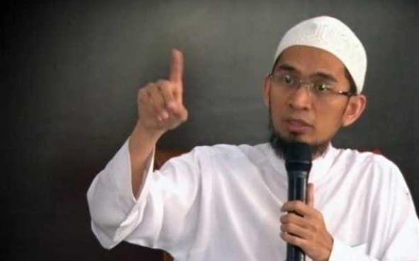 Kata Ustadz Adi Hidayat Kalimat Ini Sakti untuk Mendatangkan Rezeki Seluas Langit