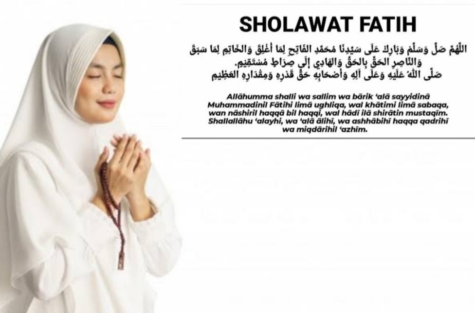 Pahala Berlipat dan Dijauhkan dari Marabahaya, Ini Keutamaan Sholawat Fatih, Baca 11 Kali Selepas Sholat