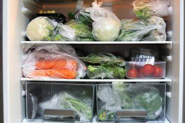 Simpan Buah dan Sayur dengan Kantong Plastik di Kulkas Bisa Bahaya untuk Kesehatan Tubuh, Solusinya Begini
