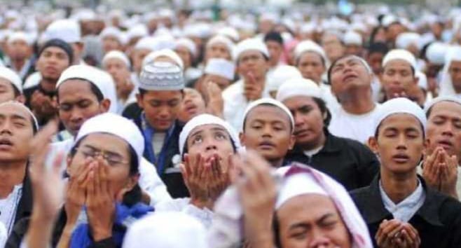 Sholawat Badar Mendekatkan Rezeki dan Terhindar dari Penipuan