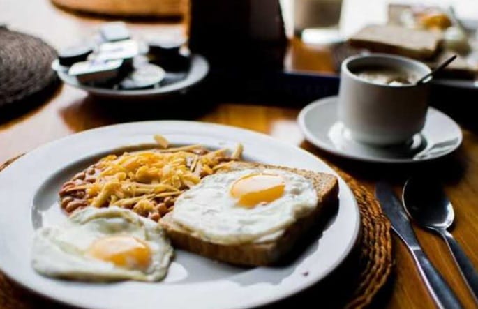 Jangan Lupa Sarapan jika Tidak Ingin Kanker dan Berat Badan Naik, Berikut Dampak Buruk Melewatkan Sarapan