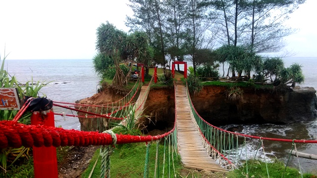 Lokasi Wisata dan Pesona Sungai Suci, Dijuluki Surga Kecil di Bengkulu