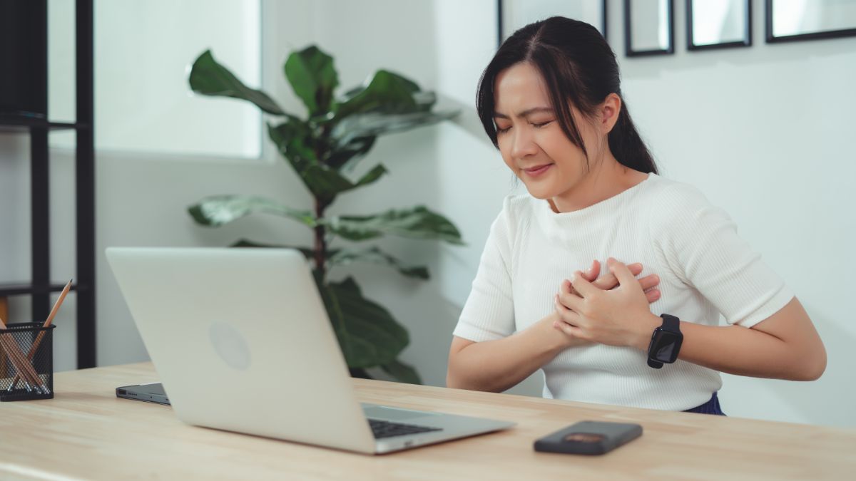 9 Cara Menjaga Kesehatan Jantung, Rupanya Duduk Terlalu Lama Rentan Menyebabkan Sakit Jantung