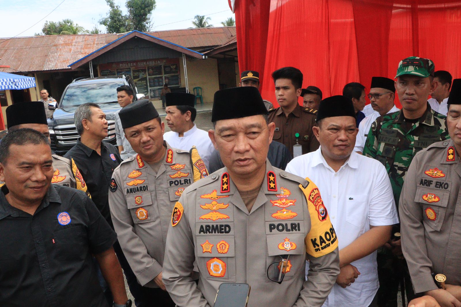 Bulan Bakti Ramadan, Ratusan Paket Sembako Kembali Dibagikan Kapolda Bengkulu ke Warga Kabupaten Seluma