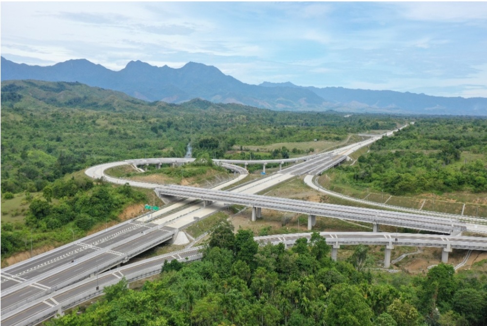 Tol Trans Sumatera Selesai, Orang Bengkulu   Bisa Balik Hari Makan Pempek ke Palembang