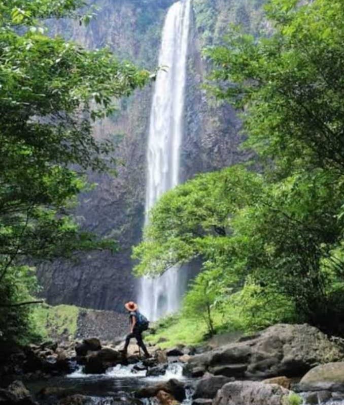 Jarak 50 Meter Sudah Basah, Ini 7 Air Terjun Tertinggi di Sumatera, 2 Ada di Bengkulu