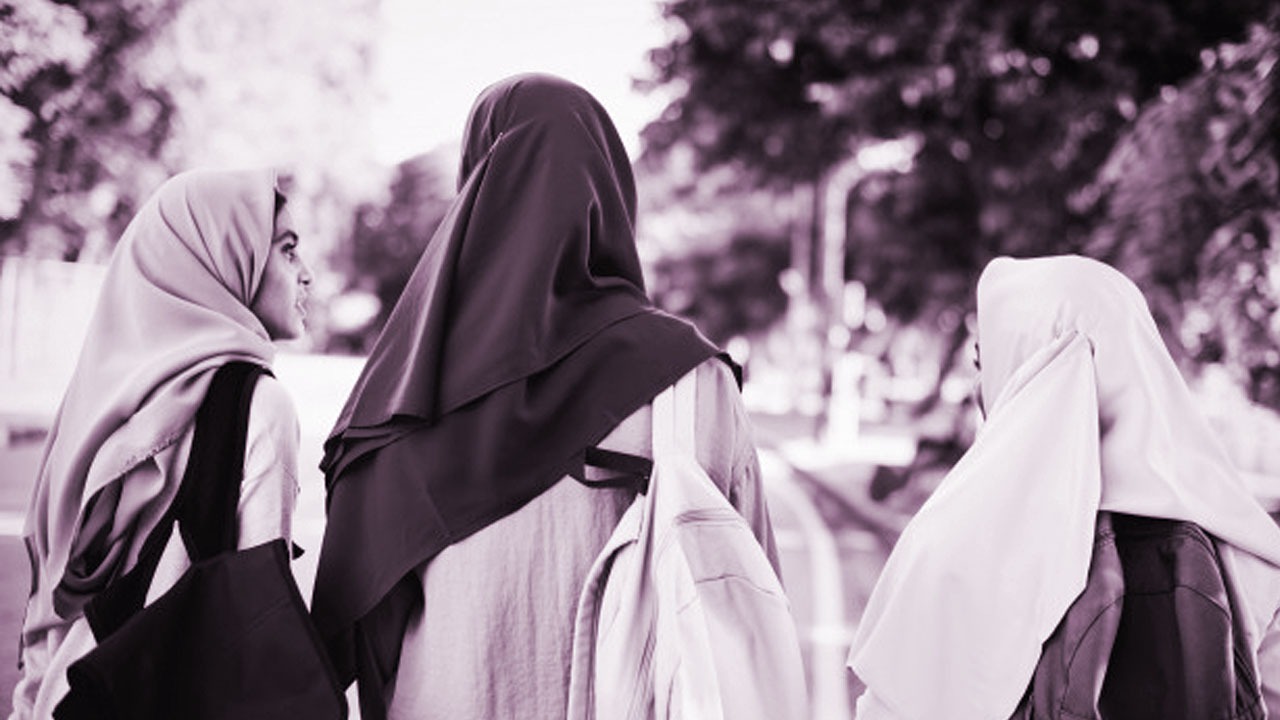 Bukti Sayangnya Islam Terhadap Kaum Wanita, Banyak Dalil dalam Alquran mewajibkan Muslimah Menutup Aurat