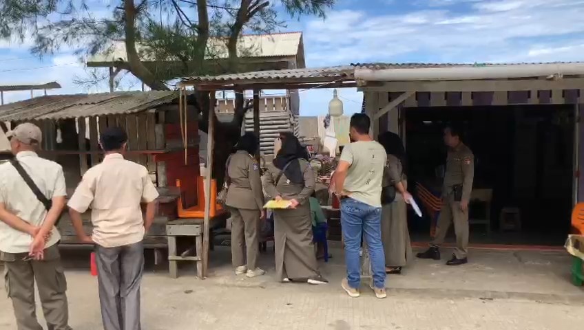 Seluruh Bangunan di Pantai Abrasi Kota Mukomuko akan Ditertibkan