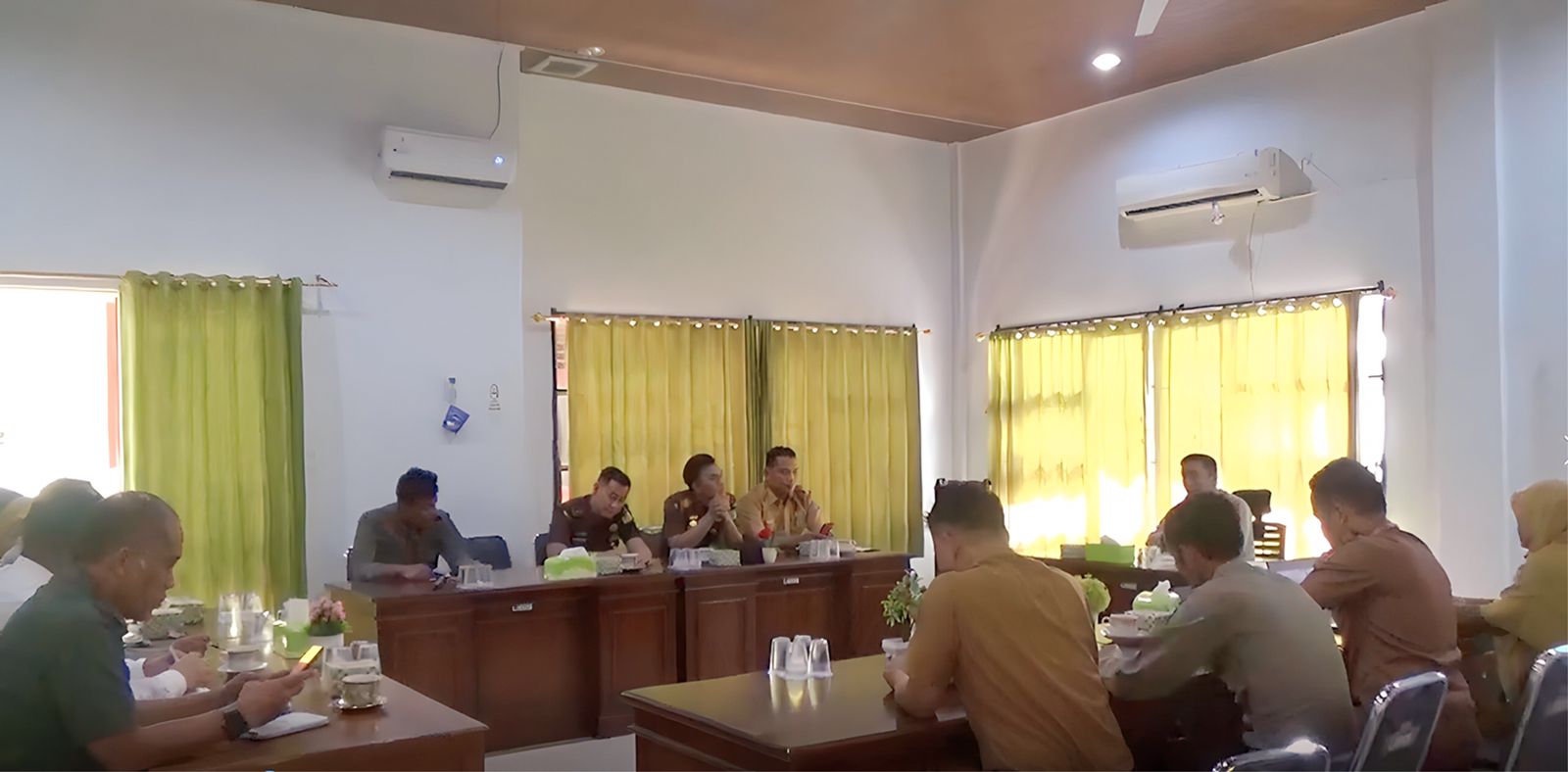 Rapat Evaluasi UPP Saber Pungli Wujudkan Pelayanan Publik Tanpa Pungli