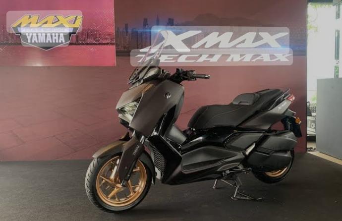 Skutik Premium, Yamaha Xmax Tech Max 2024 dan Honda Forza 250, Siapa yang Canggih