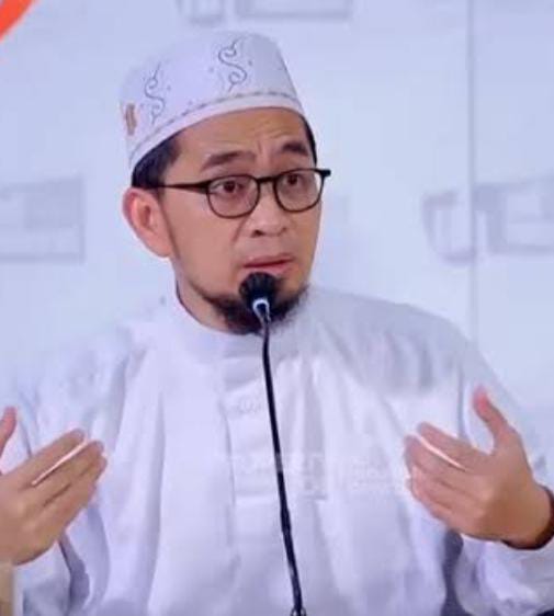 Mau Dikejar Rezeki? UAH: Usahakan Kalau Bertemu Orang Ini Langsung Bersedekah