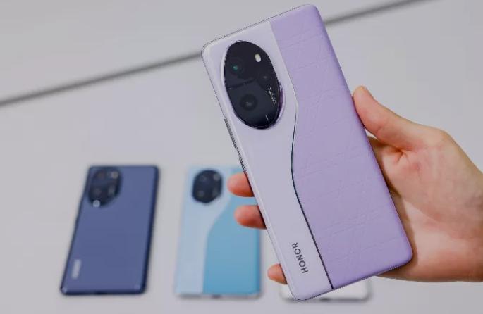 Honor 100 Pro Snapdragon 8 Gen 2 Menawarkan Berbagai Kecanggihan untuk Kebutuhan Harian