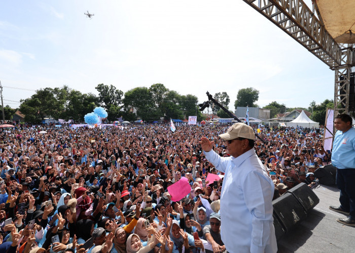 Di Hadapan Ribuan Masyarakat Majalengka, Prabowo Pastikan Lanjutkan Program Presiden Jokowi