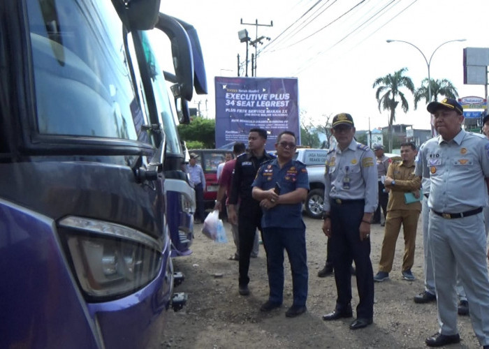 Natal dan Tahun Baru Ada Pembatasan Lalu Lintas Kendaraan, Catat Jenis Kendaraan dan Tanggalnya