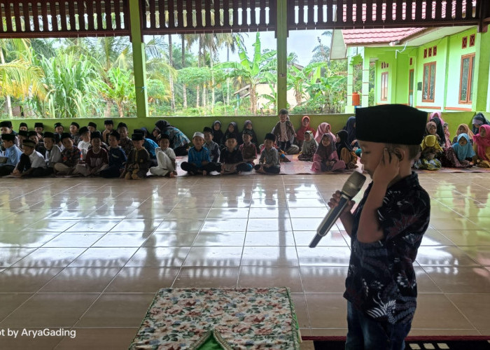 Anak Sholeh Desa Mekar Sari Ramaikan Lomba Adzan dan Baca Al-Qur'an 