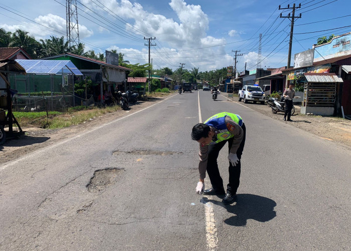 Pengendara Sepeda Motor Ditemukan Tewas dan Terkapar di Jalan Raya, ada yang Menduga Korban Tabrak Lari 