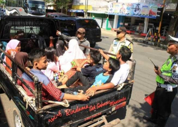 Adik Sanak, Libur Nataru Mobil Pick up Jangan Angkut Orang 