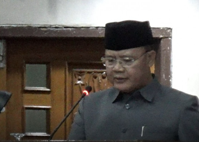 Paripurna DPRD Provinsi, Gubernur Sampaikan Nota Penjelasan Dua Raperda