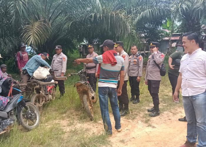 Tagih Janji, Ratusan Warga dari Dua Kabupaten Demo ke PT. Dinamika Selaras Jaya 