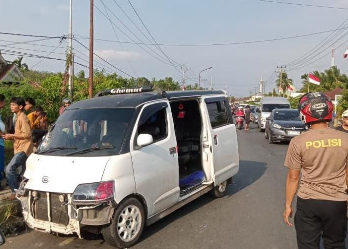 Tabrakan Adu Kambing Motor vs Mobil, Pelajar 16 Tahun Meninggal Dunia