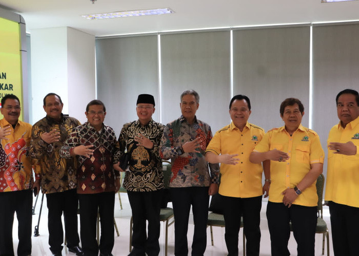 Bupati Rejang Lebong Gabung ke Golkar, Rohidin Pastikan Perombakan Pengurus 