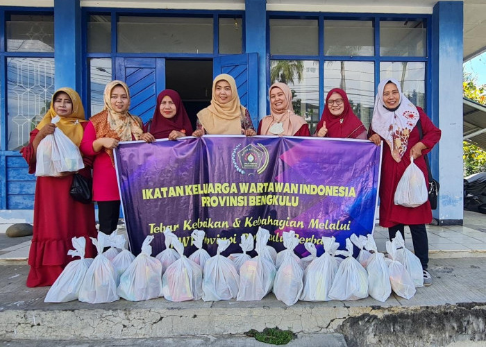 Ramadhan Bulan Berkah, Keluarga Wartawan Bengkulu Berbagi Paket Sembako