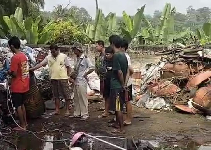 Drum Meledak, Bos Barang Bekas di Kaur Meninggal Dunia