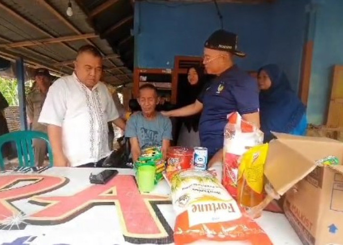 Bantu Warga Desa, Bupati Gelar Program Buji’an Dusun dan Pasar Sembako Murah